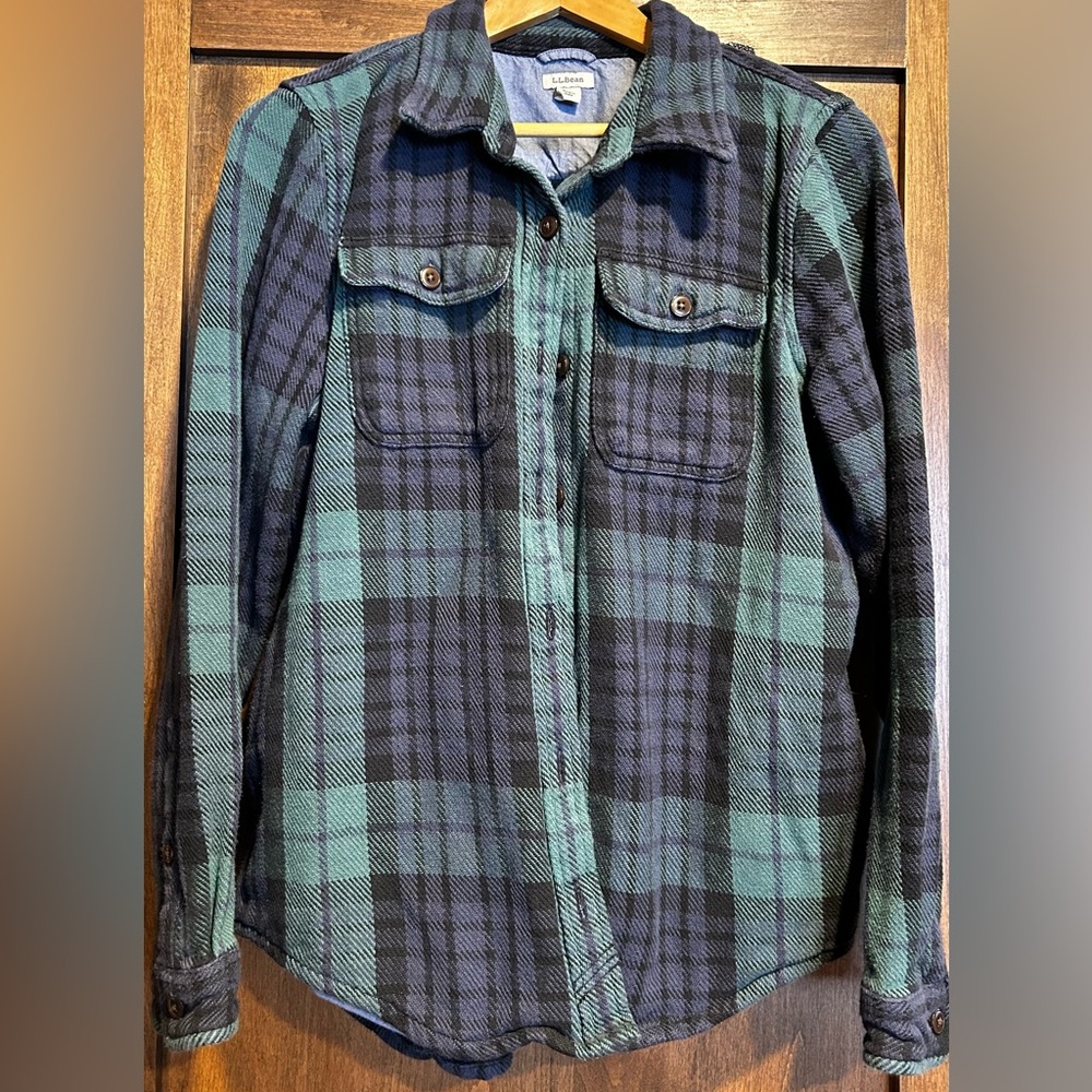 Women’s LLBean’s 1912 Shirt jacket, Long Sleeve in Dark Indigo, size M
